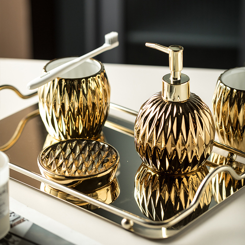 Light Luxury American Ceramic  - огляд і ціна Luxury Skincare Collection